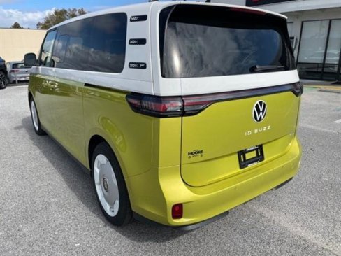 New 2025 Volkswagen ID. Buzz 1st Edition image 4