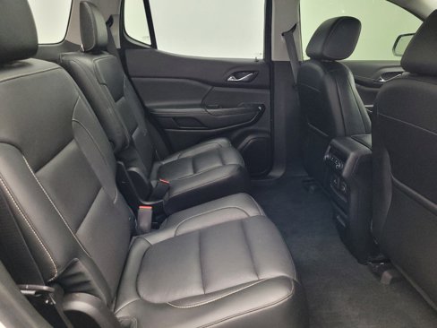 Used 2019 GMC Acadia SLT image 19