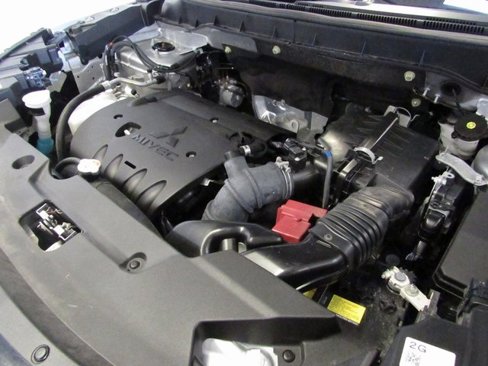 Used 2024 Mitsubishi Outlander Sport SE image 33