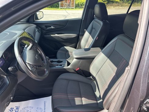 Used 2022 Chevrolet Equinox RS w/ Infotainment Package image 14
