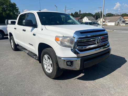 Used 2017 Toyota Tundra SR5 image 7