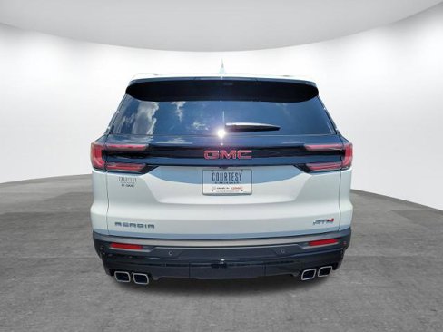 New 2026 GMC Acadia AT4 w/ Super Cruise Package image 7