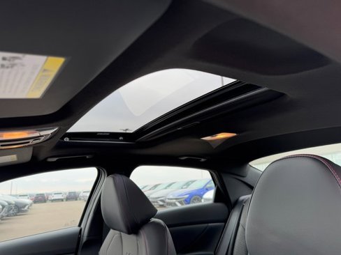 Certified 2025 Hyundai Elantra N Line image 21