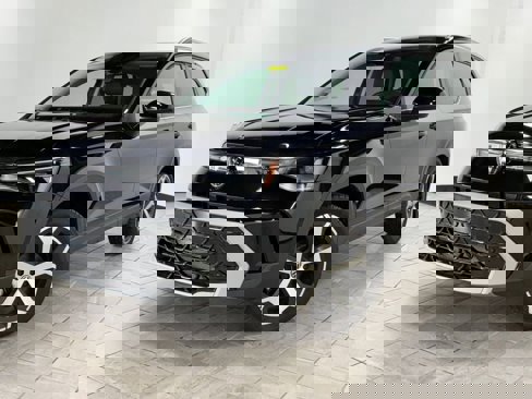 New 2025 Volkswagen Taos SEL image 3