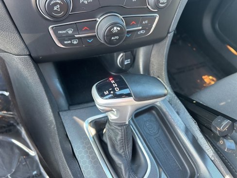 Used 2016 Dodge Charger SXT w/ Rallye Group image 13