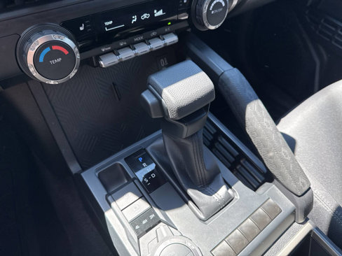 Used 2024 Toyota Tacoma SR5 image 37