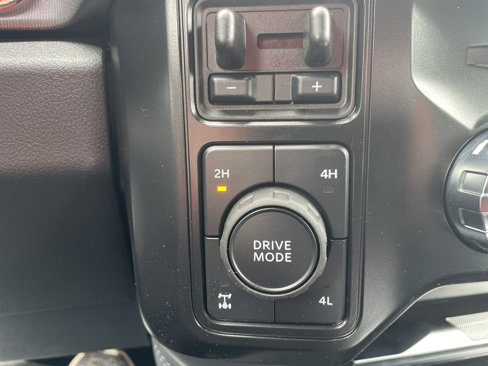 New 2025 Ford F250 Platinum image 26