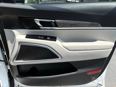Used 2020 Kia Telluride SX w/ SX Prestige Package image 22