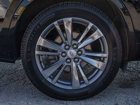 Used 2021 Cadillac XT6 Premium Luxury w/ Platinum Package image 12