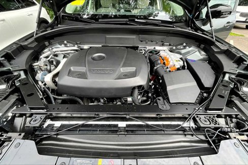 New 2026 Volvo XC60 T8 Ultra image 14