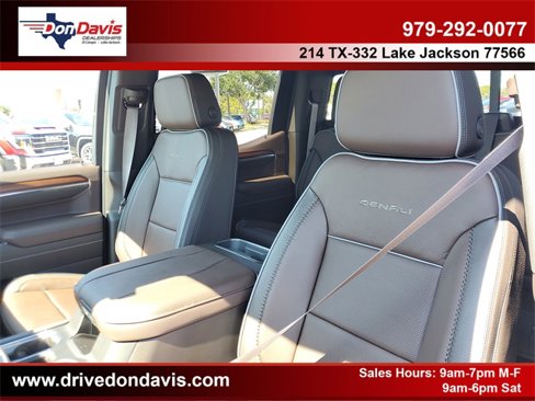 New 2026 GMC Sierra 1500 Denali w/ Denali Reserve Package image 15