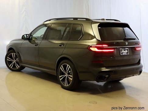 New 2026 BMW X7 M60i w/ Executive Package image 9