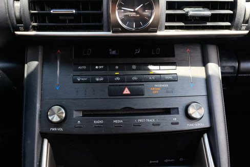 Used 2019 Lexus IS 300 F Sport image 34
