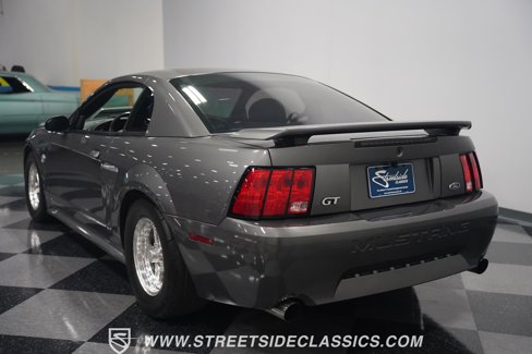 Used 2004 Ford Mustang GT image 11