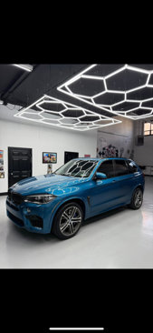 Used 2017 BMW X5 M image 5