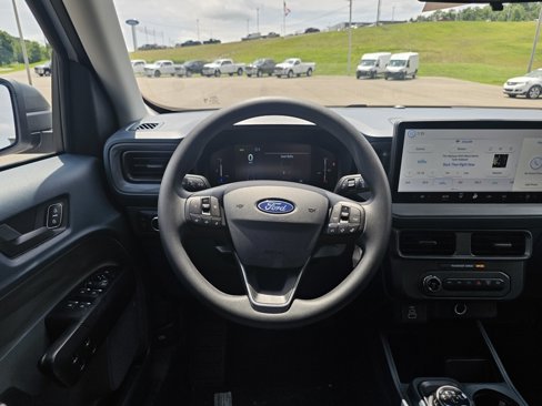 New 2025 Ford Maverick XL image 28