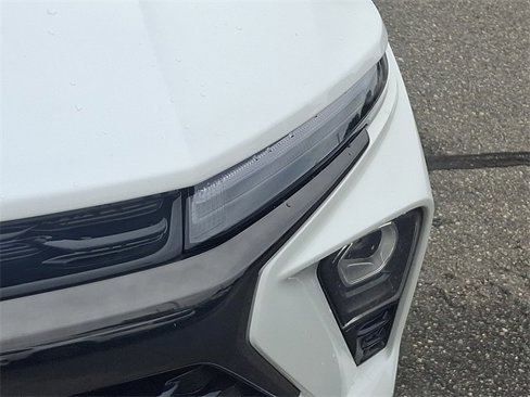 Used 2025 Chevrolet TrailBlazer RS w/ Driver Confidence Package image 9