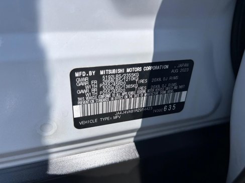 Used 2024 Mitsubishi Outlander AWD image 21