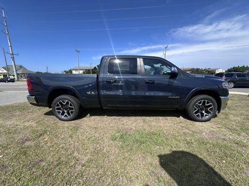 New 2025 RAM 1500 Laramie image 8