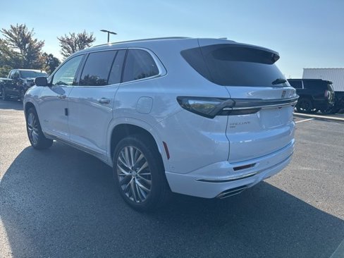 New 2026 Buick Enclave Avenir w/ Super Cruise Package image 7