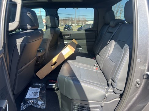 New 2025 Toyota Tundra Platinum image 9