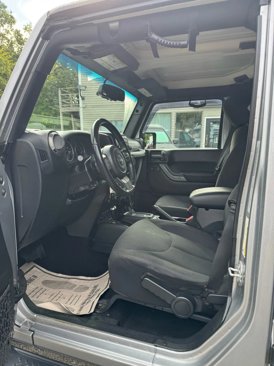 Used 2016 Jeep Wrangler Unlimited Sport w/ Quick Order Package 24S image 22