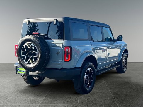 Used 2024 Ford Bronco Outer Banks image 7