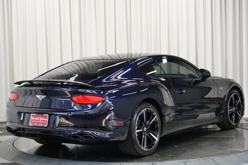 Used 2022 Bentley Continental GT image 9