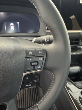 New 2025 Toyota Crown image 17