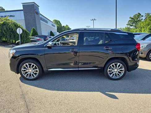 Certified 2024 GMC Terrain Denali w/ Denali Premium Package image 2