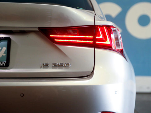 Used 2015 Lexus IS 250 image 14