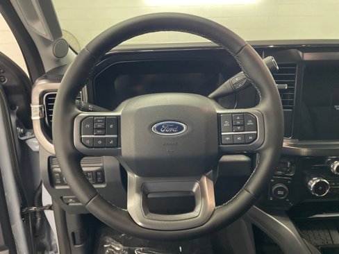 New 2026 Ford F250 Lariat image 17