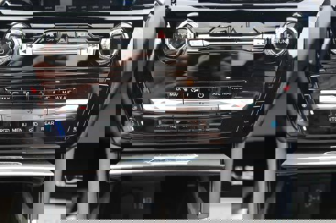 Used 2022 Ford Explorer Platinum w/ Equipment Group 601A image 13