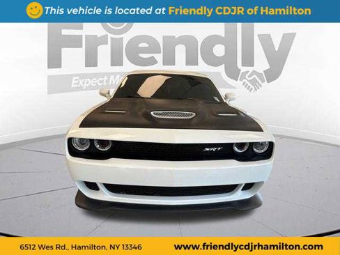 Used 2016 Dodge Challenger SRT Hellcat image 11