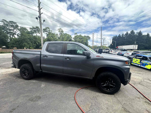Used 2021 Chevrolet Silverado 1500 Custom Trail Boss image 2