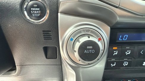 Used 2014 Toyota 4Runner Limited image 21