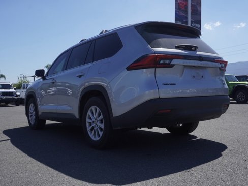 Used 2024 Toyota Grand Highlander XLE image 7