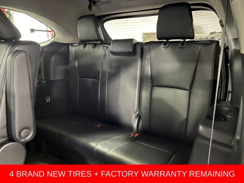 Used 2023 Toyota Highlander Limited image 17