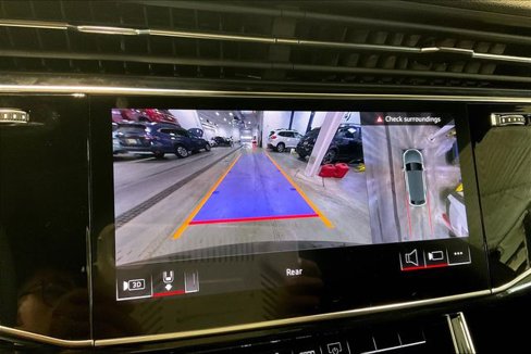 Certified 2025 Audi Q8 Premium image 21