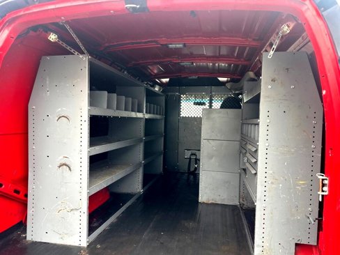 Used 2015 Chevrolet Express 2500 image 28