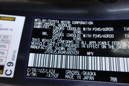 Used 2021 Toyota 4Runner Limited image 51