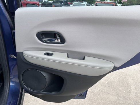 Used 2016 Honda HR-V LX image 14