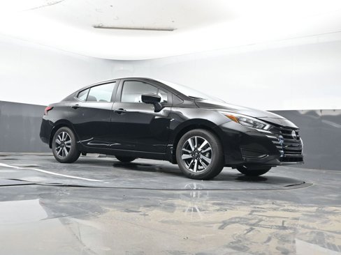 New 2025 Nissan Versa SV w/ Trunk Package image 21