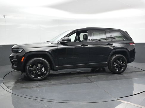 New 2025 Jeep Grand Cherokee Limited image 6