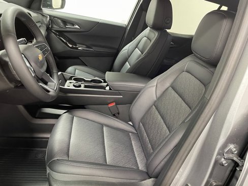 New 2026 Chevrolet Equinox LT w/ Convenience Package II image 12