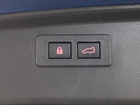 Used 2022 Subaru Outback Premium image 6