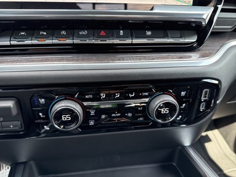 New 2026 Chevrolet Silverado 1500 LTZ w/ LTZ Convenience Package II image 7