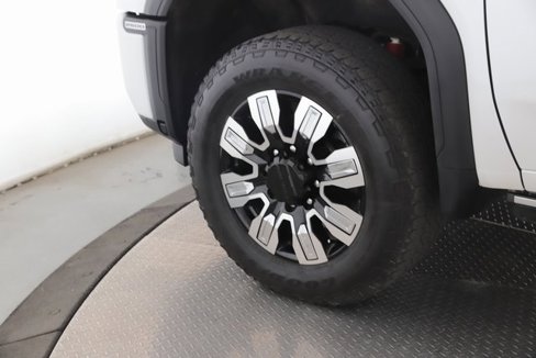 Used 2025 GMC Sierra 2500 Denali w/ Denali Reserve Package image 14