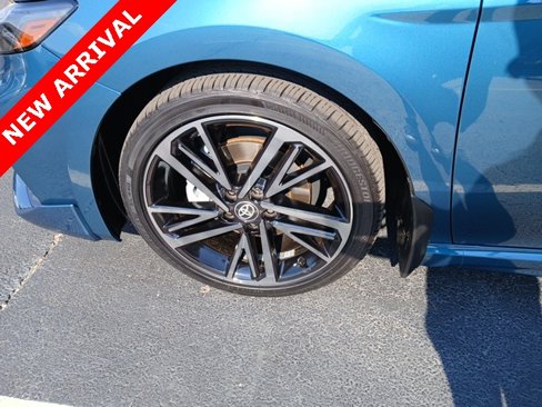 Used 2025 Toyota Camry XSE image 3