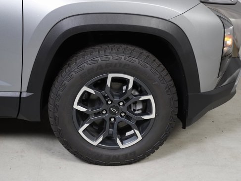 New 2026 Chevrolet Equinox ACTIV w/ Convenience Package III image 5
